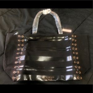 BRAND NEW Victoria’s Secret Black Weekender Tote